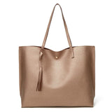 Istar Weiche Schultertasche – Champagner