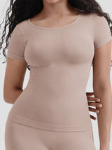 Selina | Nahtloses Shaping T-Shirt mit kurzen Ärmeln – Khaki