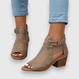 Nadine – Sandalen mit dicken Absätzen – Grau