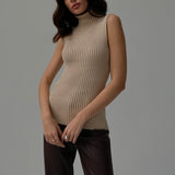 Damen ärmelloser Pullover mit Stehkragen und geradem Saum – Kamel