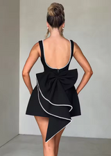 Damen Ärmelloses Minikleid mit Perlenbesatz und Rückenschleife – Schwarz