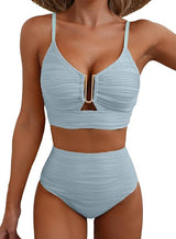 Damen-Bikini mit strukturierter Oberfläche und U-förmigem Metallelement – Hellblau