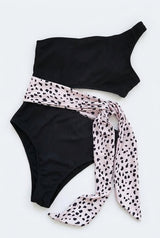 Damen-Bikini-Set mit Ein-Schulter-Oberteil und hoch geschnittener Hose mit Schleifendetail – Leopardenmuster