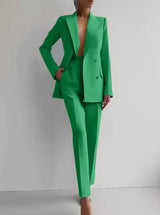 Eleganter zweiteiliger Damenanzug mit Blazer und Plisseehose – Grün