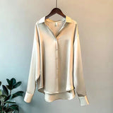 Damen Bluse aus Satin mit langen Ärmeln – Champagner