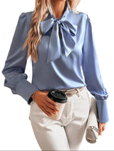 Damen Bluse mit Schleifenkragen und langen Ärmeln – Himmelblau