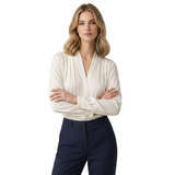 Damen-Bluse mit V-Ausschnitt, Falten-Details und Knopfmanschetten – Weiß