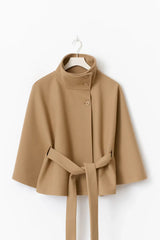Damen Capejacke mit Stehkragen und Bindegürtel – Beige