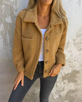 Damen Fleecejacke mit Knopfverschluss und Brusttaschen – Braun