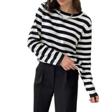 Damen Gestreiftes Langarmshirt mit Rundhals – Schwarz