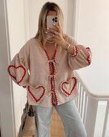 Damen Hemd mit Karomuster Herzapplikationen Schleifenverschluss und Wellenbordüre – Beige