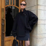 Kurze Damenjacke mit hohem Kragen und Knöpfen – Schwarz