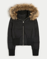 Damen Kurze Steppjacke mit Fellkapuze Frontreißverschluss und langen Ärmeln – Schwarz
