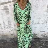 Damen Langarm Maxikleid mit V-Dekolleté und gemusterter Oberfläche – Grün mit Leopardenmuster