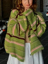 Damen Langarm Strickjacke mit Rundhalsausschnitt und Knopfleiste in horizontalen Streifen – Grün