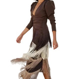 Damen langes Kleid mit V-Ausschnitt und Fransenrock – Niemiecki