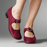Damen Mary-Jane Schuhe mit Schnallenriemen und Ausschnitten – Dunkelrot
