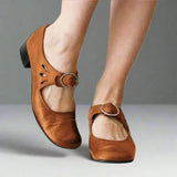 Damen Mary-Jane Schuhe mit Schnallenriemen und Ausschnitten – Niemiecki