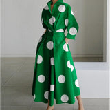 Damen Maxikleid mit Front-Wickelkragen und Musterprint – Grüner Polka