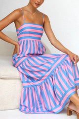 Damen Maxikleid mit geradem Ausschnitt und Spaghettiträgern mit Stufenrock und Streifenmuster – Rosa
