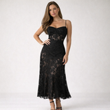 Damen Maxikleid mit Herz-Ausschnitt und Trägern – Schwarz