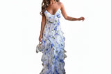 Damen Maxikleid mit schmalen Trägern, Blumenmuster und Rüschenrock – Weiß