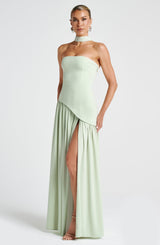 Damen Maxikleid trägerlos mit asymmetrischem Oberteil Beinschlitz und Schal am Hals – Mintgrün