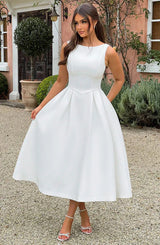 Damen Midikleid mit Bootsausschnitt V Taillennaht und Weitem Faltenrock – Weiß