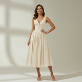 Damen Midikleid mit tiefem V-Ausschnitt und ärmellosem Oberteil – Beige