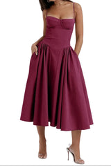 Damen Midikleid mit Trägern und strukturiertem Oberteil – Weinrot