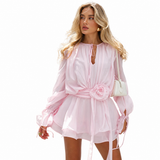 Damen Minikleid mit langen Ärmeln, gerafftem Ausschnitt und Taillenband – Rosa