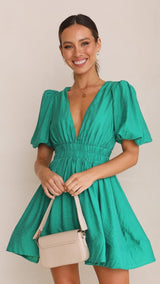 Damen Minikleid mit tiefem V-Ausschnitt Puffärmeln und geraffter Taille – Grün