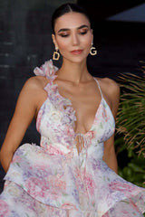 Damen Minikleid mit zwei Trägern und Rüschenapplikation und gestuftem Rüschenrock – Rosa
