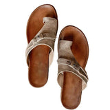 Damen Offene Slide-Sandalen mit Doppelriemen und Schnallendetails – Beige