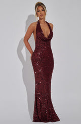 Damen Pailletten Maxikleid mit Halterneck Träger und Cowl Ausschnitt – Weinrot