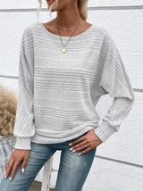 Damenpullover mit Streifen und weitem Rundhalsausschnitt – Steingrau