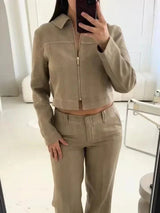 Damen Set für Frauen mit Reißverschlussjacke Hemdblusenkragen und weitem Hosenbein – Beige