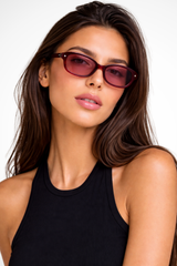 Damen Sonnenbrille mit Rechteckrahmen und abgeschrägten Ecken – Rot