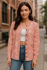 Damen Strickjacke mit floralem Muster und Knopfleiste – Rosa