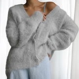 Damen Strickjacke mit V-Ausschnitt und Knöpfen – Hellgrau