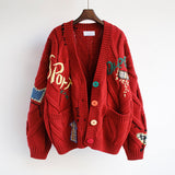 Damen Strickjacke mit Knopfleiste, V-Ausschnitt und aufgesetzten Taschen – Rot