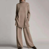 Damen Strickset in Beige mit Rollkragenpullover und Hose – Khaki