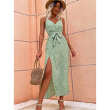 Damen Wickelkleid mit V-Hals Spaghettiträgern Taillenbindung und Beinschlitz – Hellgrün