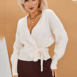 Damen Wickelstrickpullover mit V-Ausschnitt und Bindegürtel – Weiß