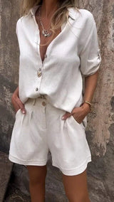 Damen Zweiteiliges Sommer Set mit Knopfleiste und Hemdkragen – Weiß