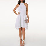 Damenkleid mit Halterneck und Ausgestelltem Rock mit Lagen-Saum – Weiß
