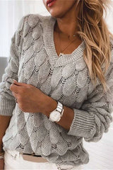Damenpullover mit V-Ausschnitt und Strickmuster – Grau