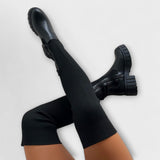 Lureva – Overknee-Stiefel mit Chunky-Sohle – Schwarz