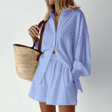 Christa | Luftiges Baumwoll-Set mit Oversized-Bluse & Shorts – Blau