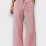 Karina – Hose mit feinen Streifen – Rosa